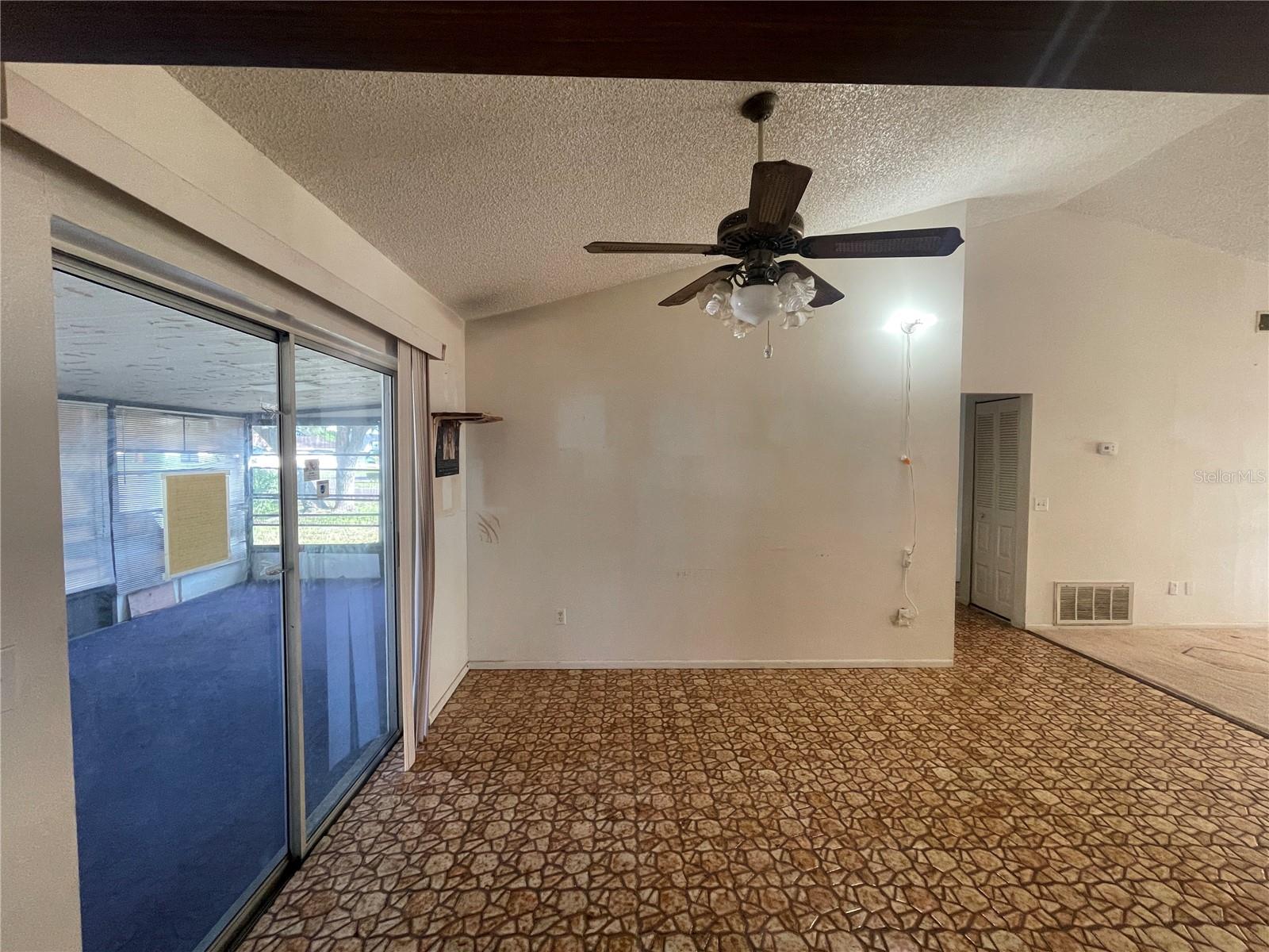 11001 SUNSWEPT PL, TAMPA, FL — photo 9