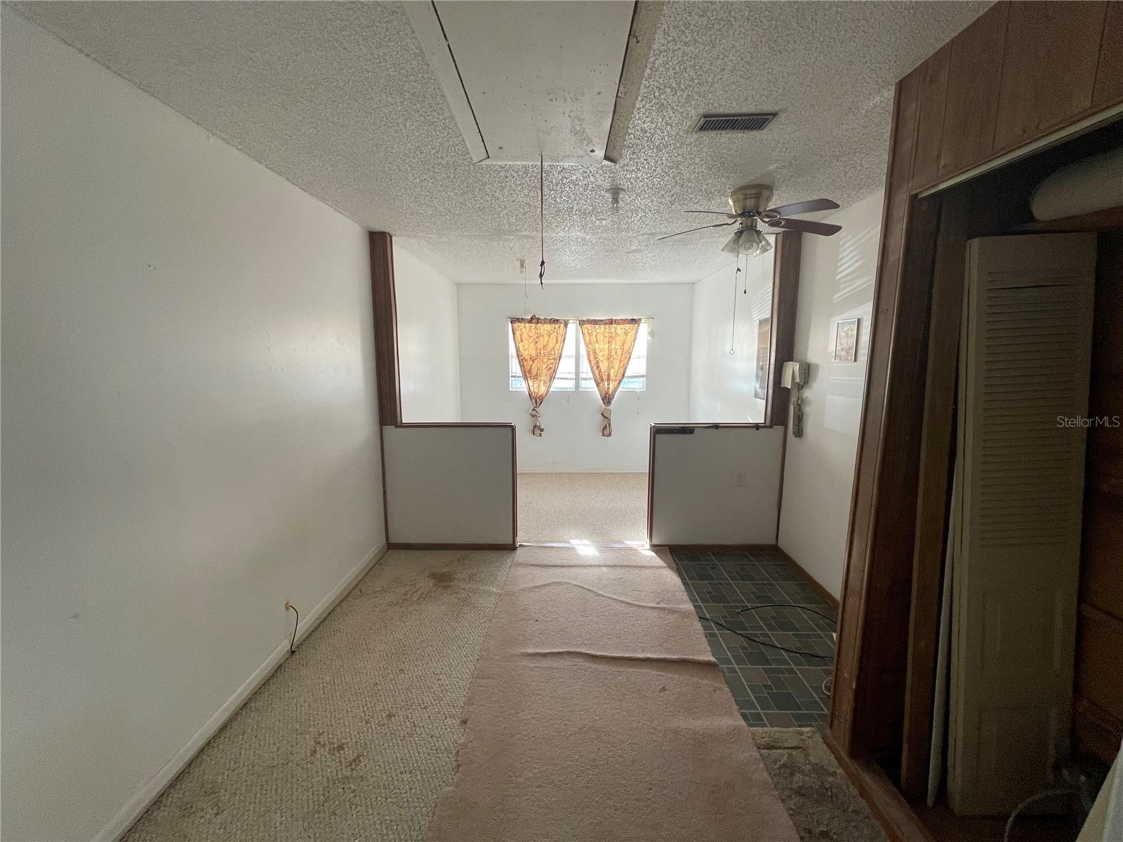 11001 SUNSWEPT PL, TAMPA, FL — photo 24