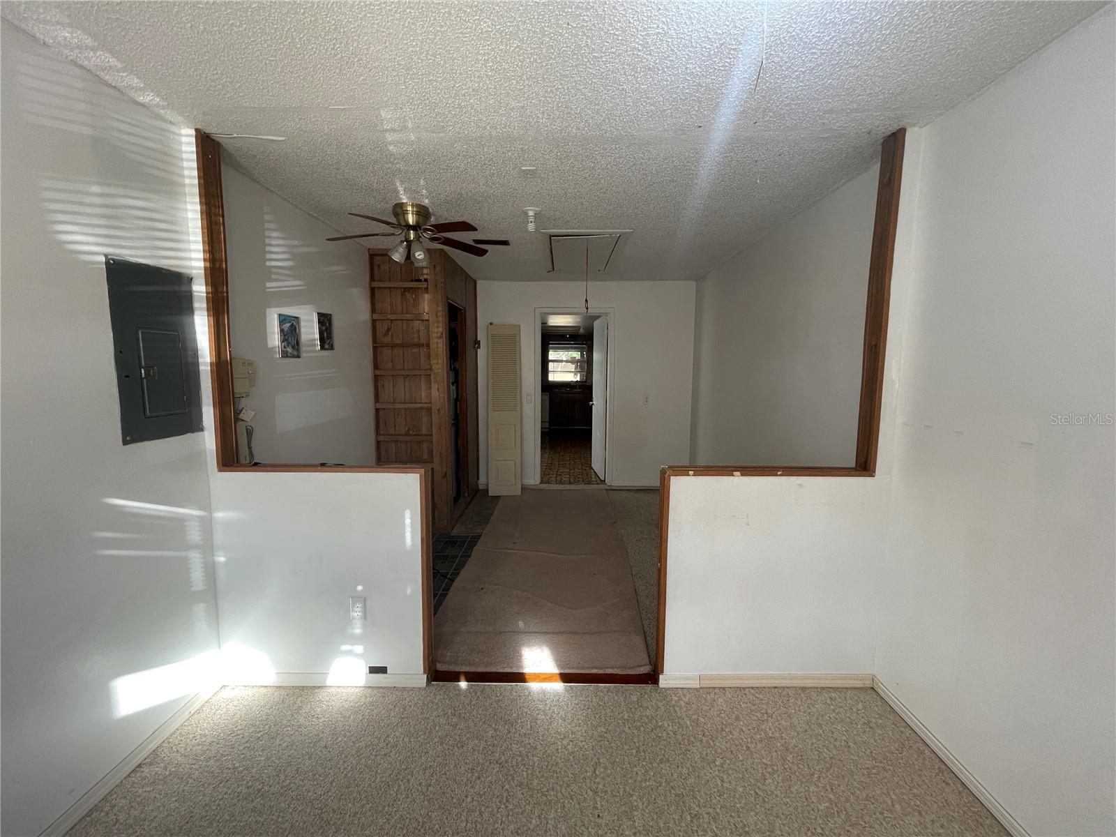 11001 SUNSWEPT PL, TAMPA, FL — photo 27