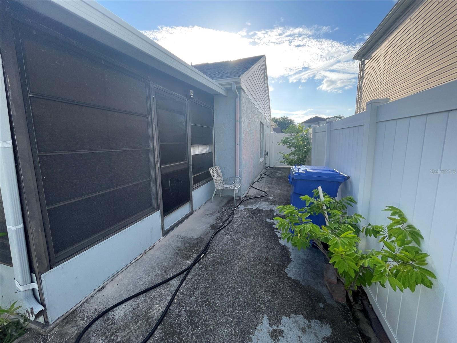 11001 SUNSWEPT PL, TAMPA, FL — photo 31