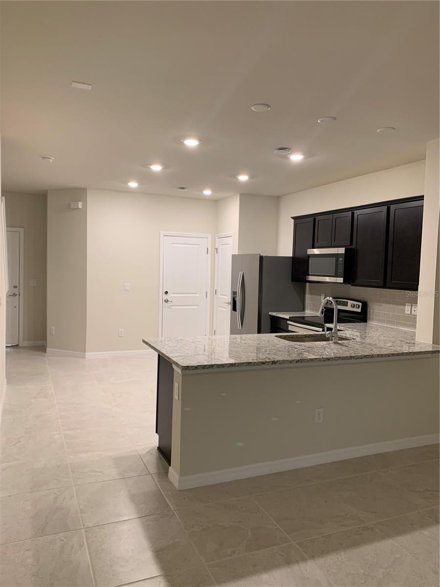 2567 BUENA VIEW RD, KISSIMMEE, FL — photo 3