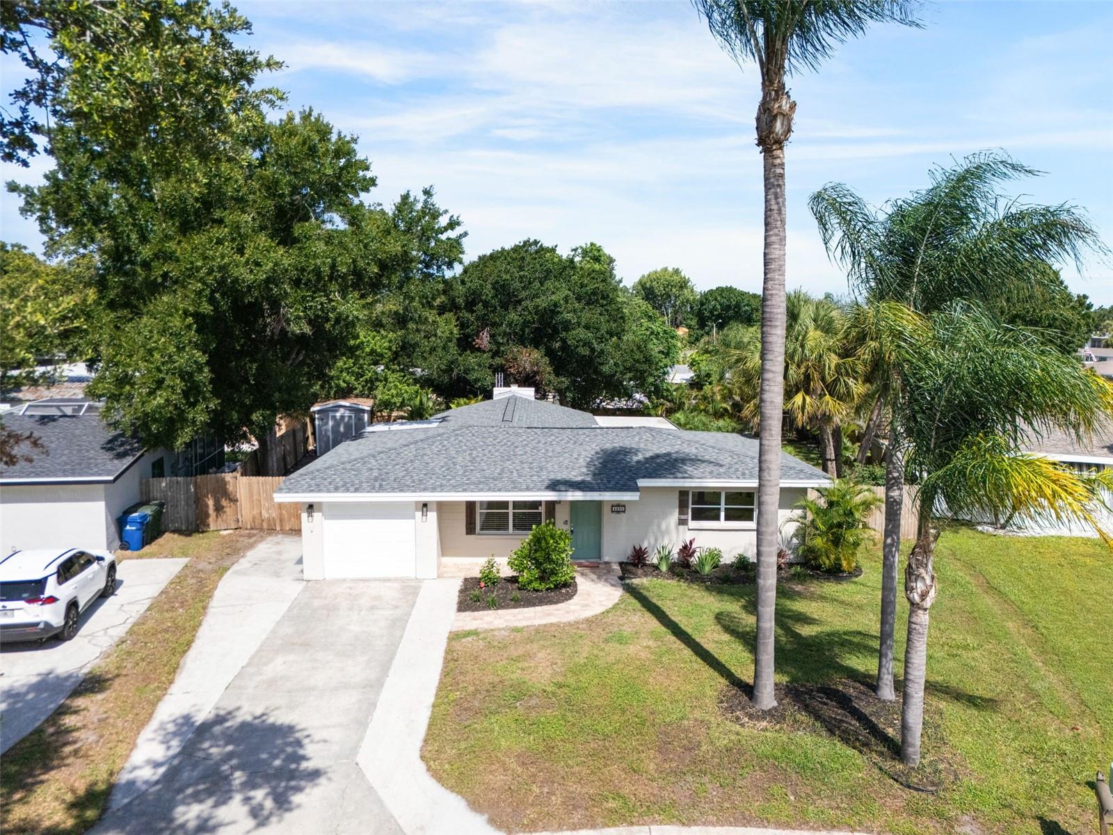 4200 DES PLAINES DR, SARASOTA, FL — photo 6
