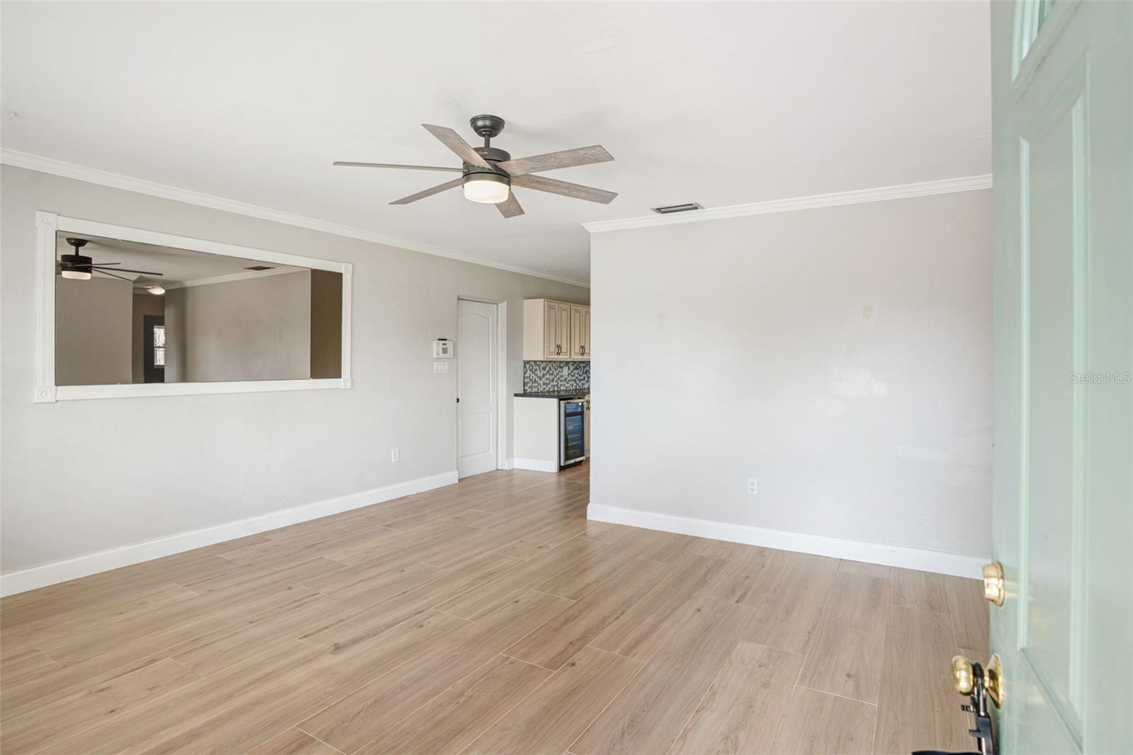 4200 DES PLAINES DR, SARASOTA, FL — photo 10