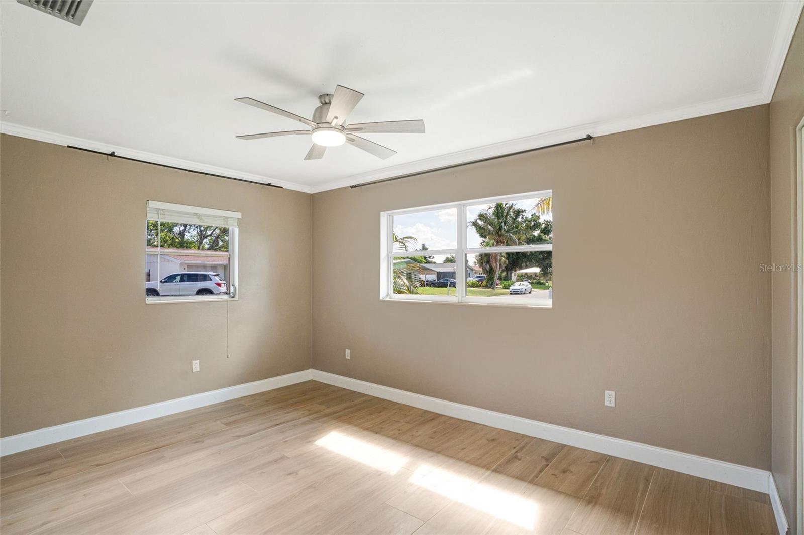 4200 DES PLAINES DR, SARASOTA, FL — photo 24