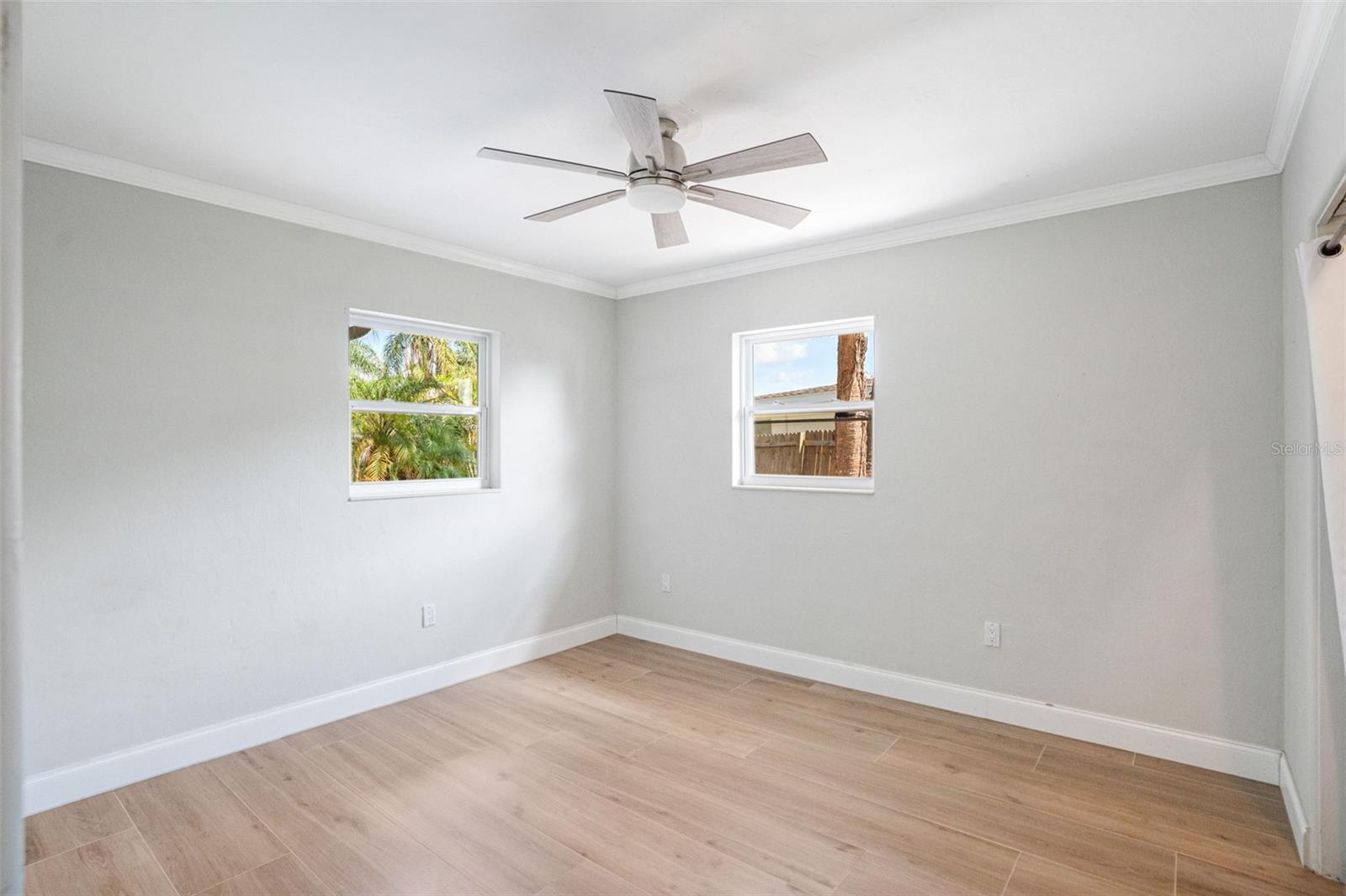 4200 DES PLAINES DR, SARASOTA, FL — photo 25