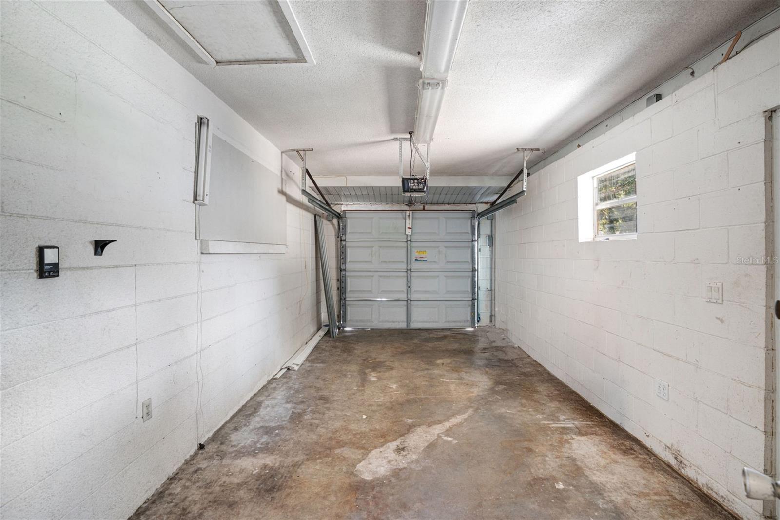 4200 DES PLAINES DR, SARASOTA, FL — photo 28