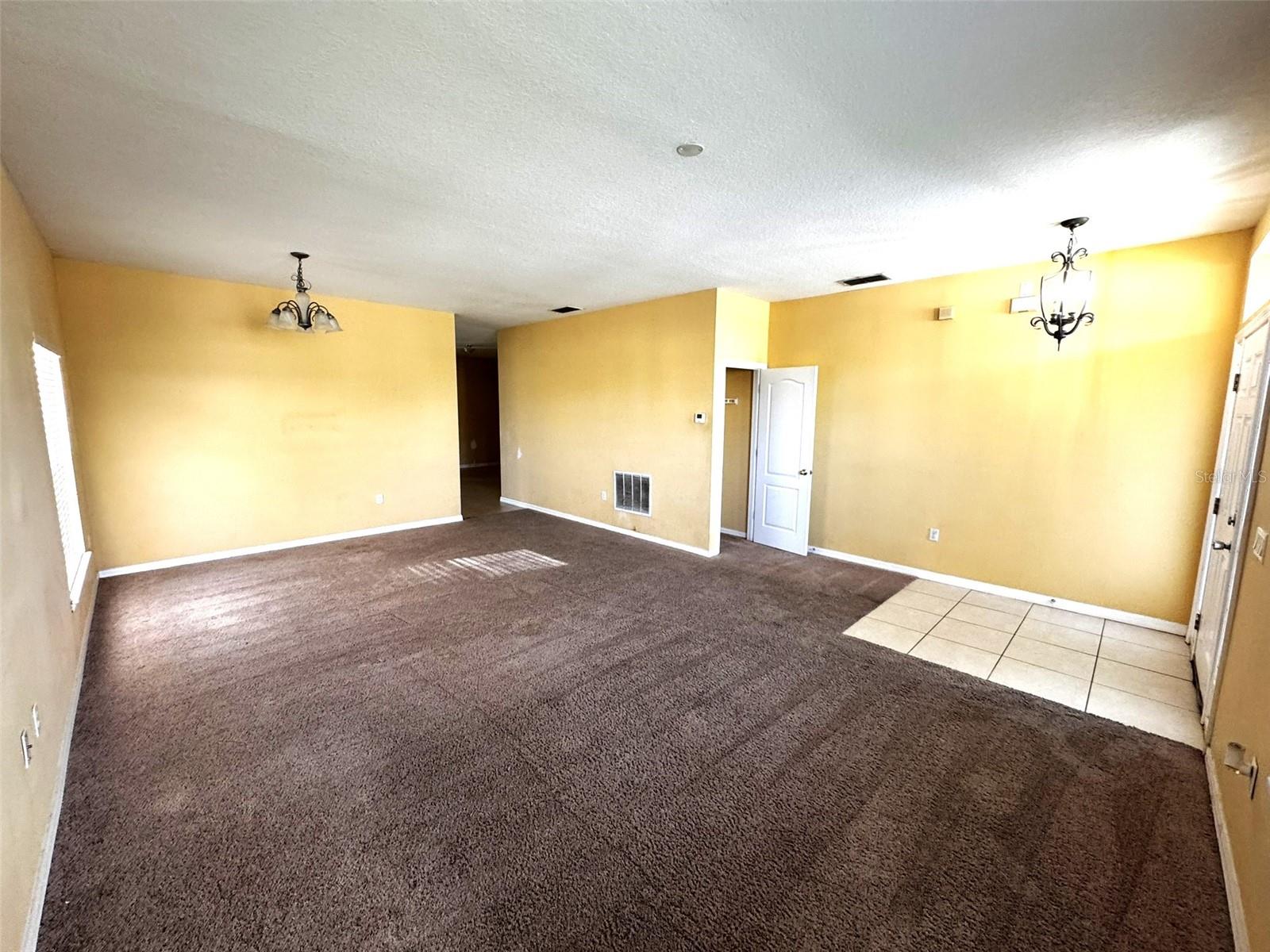 1111 HACIENDA CIR, KISSIMMEE, FL — photo 3