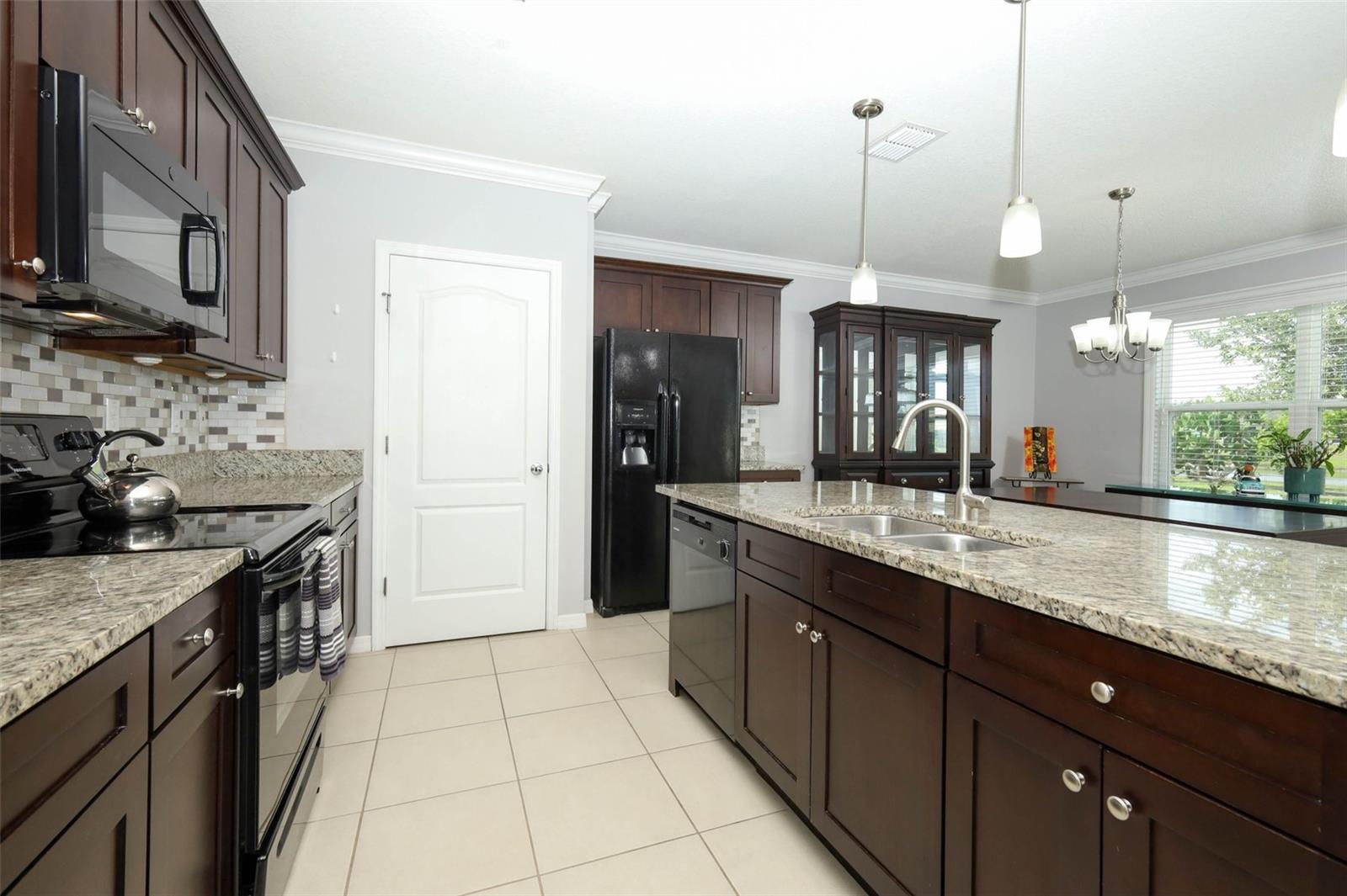 3802 BISHOP LANDING WAY, ORLANDO, FL — photo 2