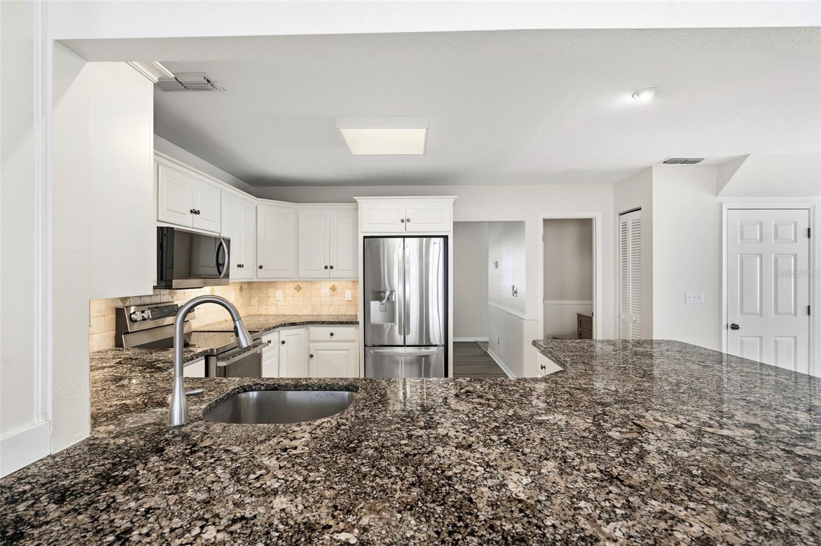 345 BAILEY ST, SAFETY HARBOR, FL — photo 16