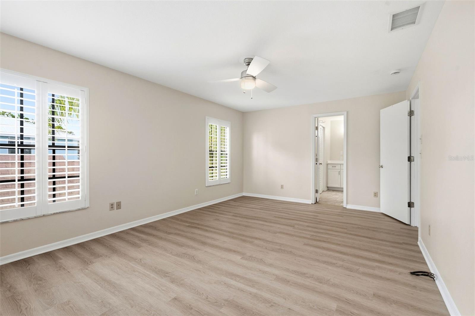 345 BAILEY ST, SAFETY HARBOR, FL — photo 29