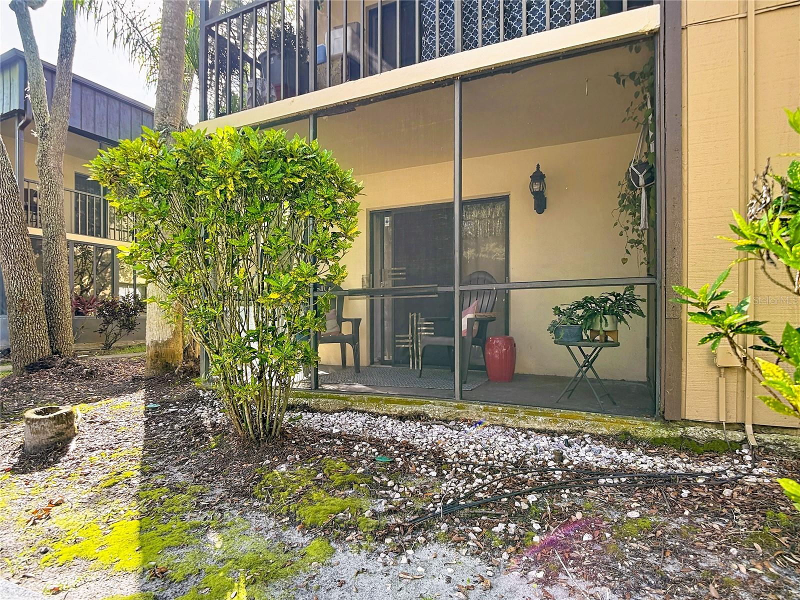 11805 RAINTREE LAKE LN #B, TEMPLE TERRACE, FL — photo 33
