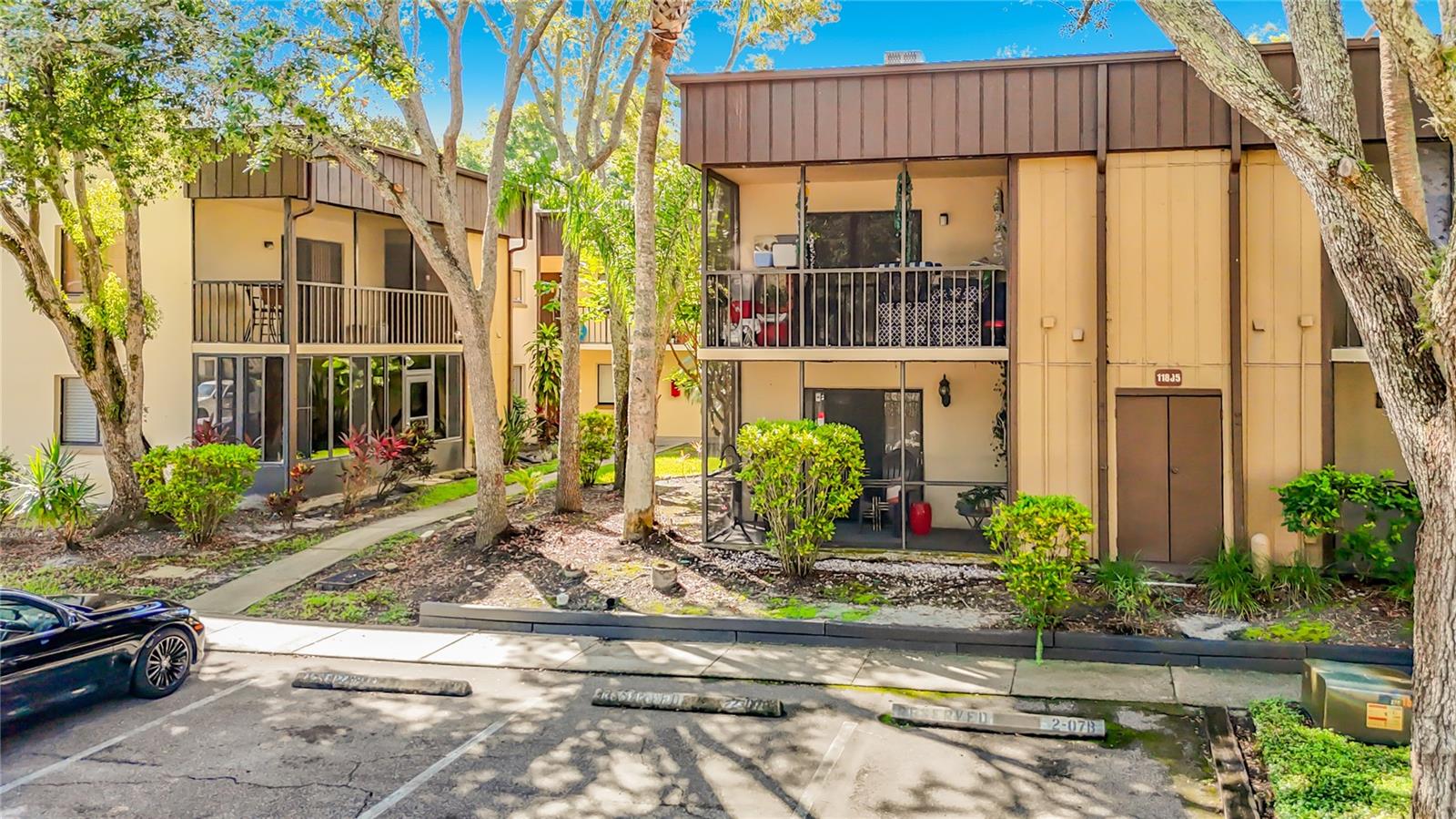 11805 RAINTREE LAKE LN #B, TEMPLE TERRACE, FL — photo 35