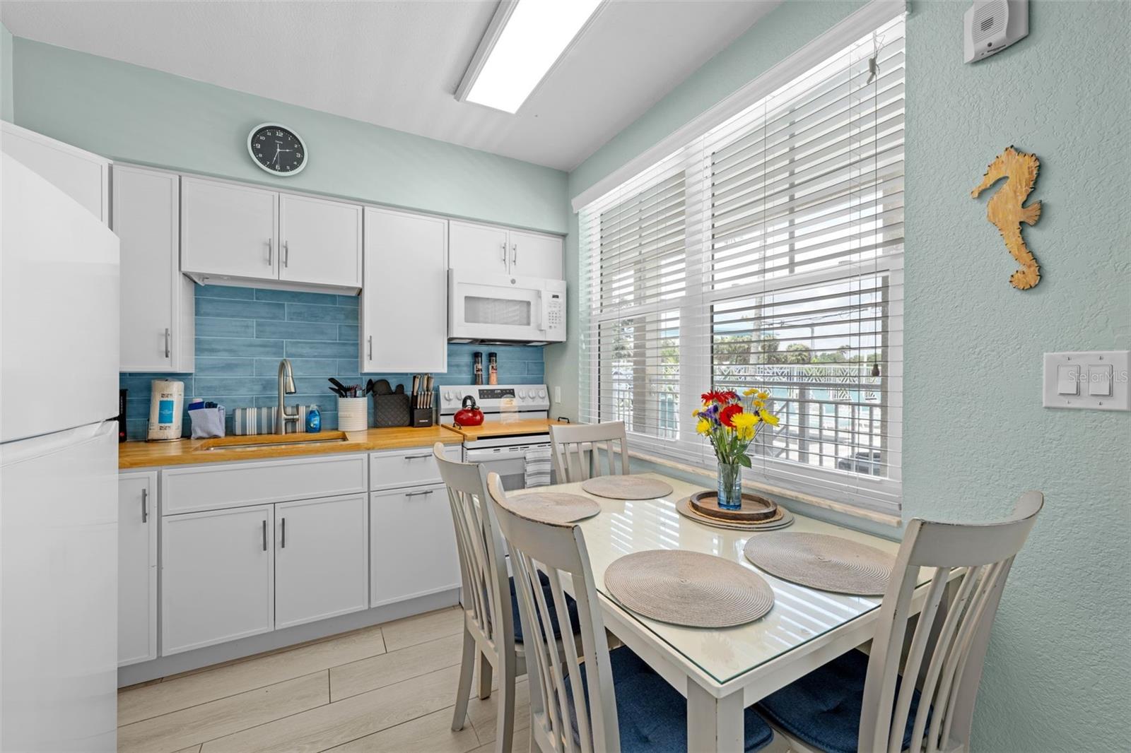 530 MANDALAY AVE #106, CLEARWATER BEACH, FL — photo 12