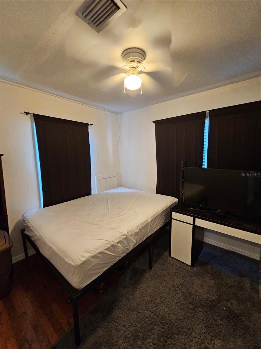 1822 NW 6TH AVE, GAINESVILLE, FL — photo 30