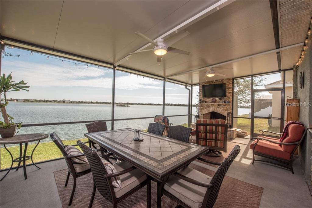1742 MIRA LAGO CIR, RUSKIN, FL — photo 7