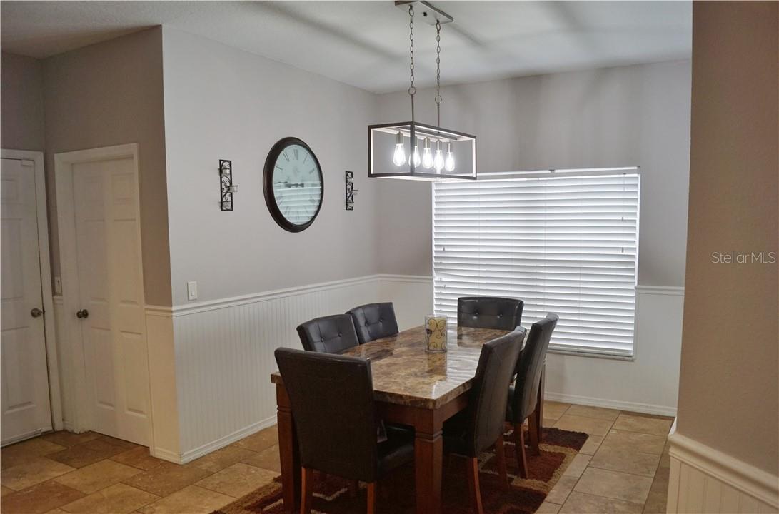 1742 MIRA LAGO CIR, RUSKIN, FL — photo 19