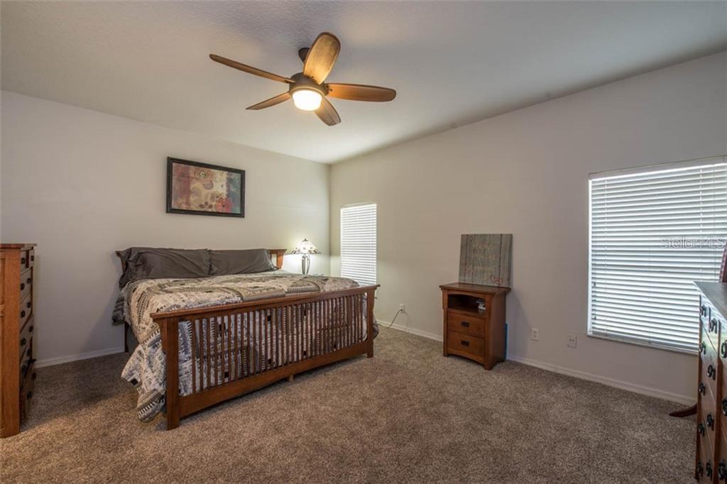 1742 MIRA LAGO CIR, RUSKIN, FL — photo 22