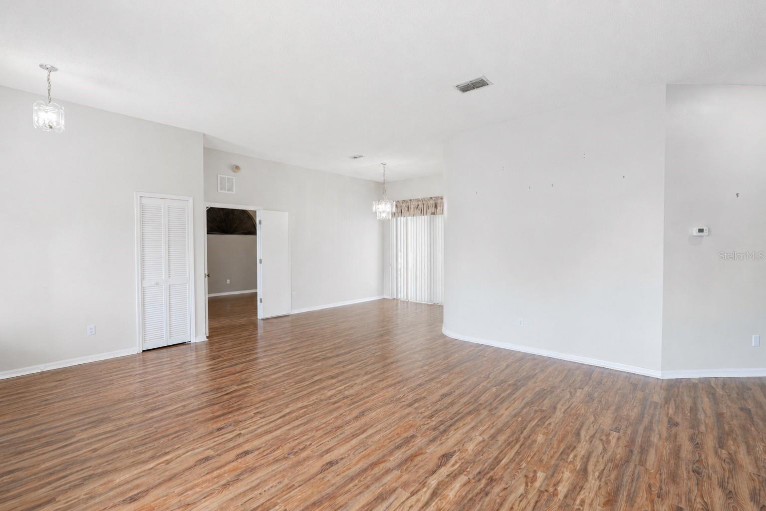 10435 CRESTFIELD DR, RIVERVIEW, FL — photo 5