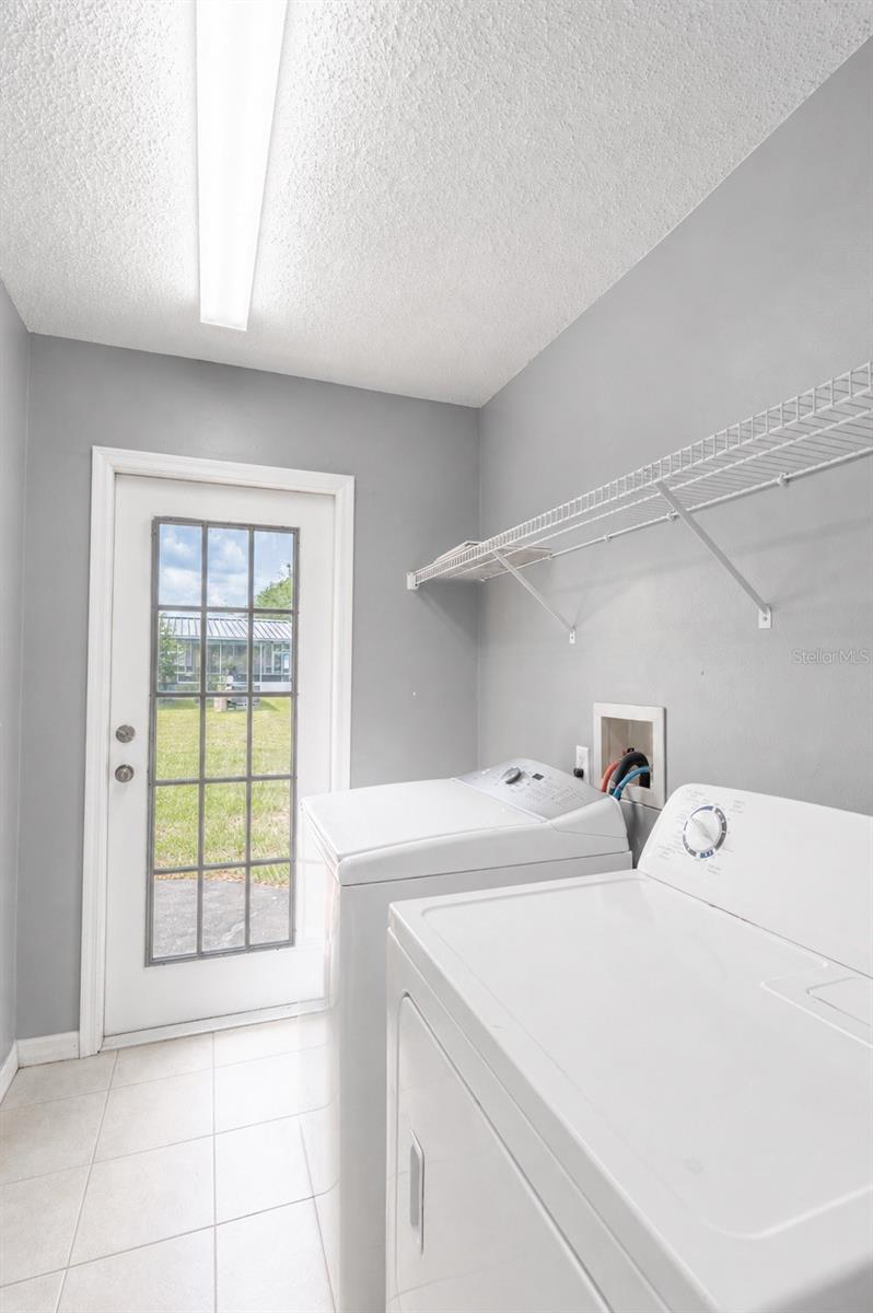 10435 CRESTFIELD DR, RIVERVIEW, FL — photo 41