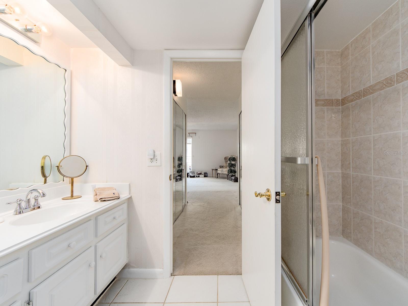 800 S GULFVIEW BLVD #305, CLEARWATER BEACH, FL — photo 22