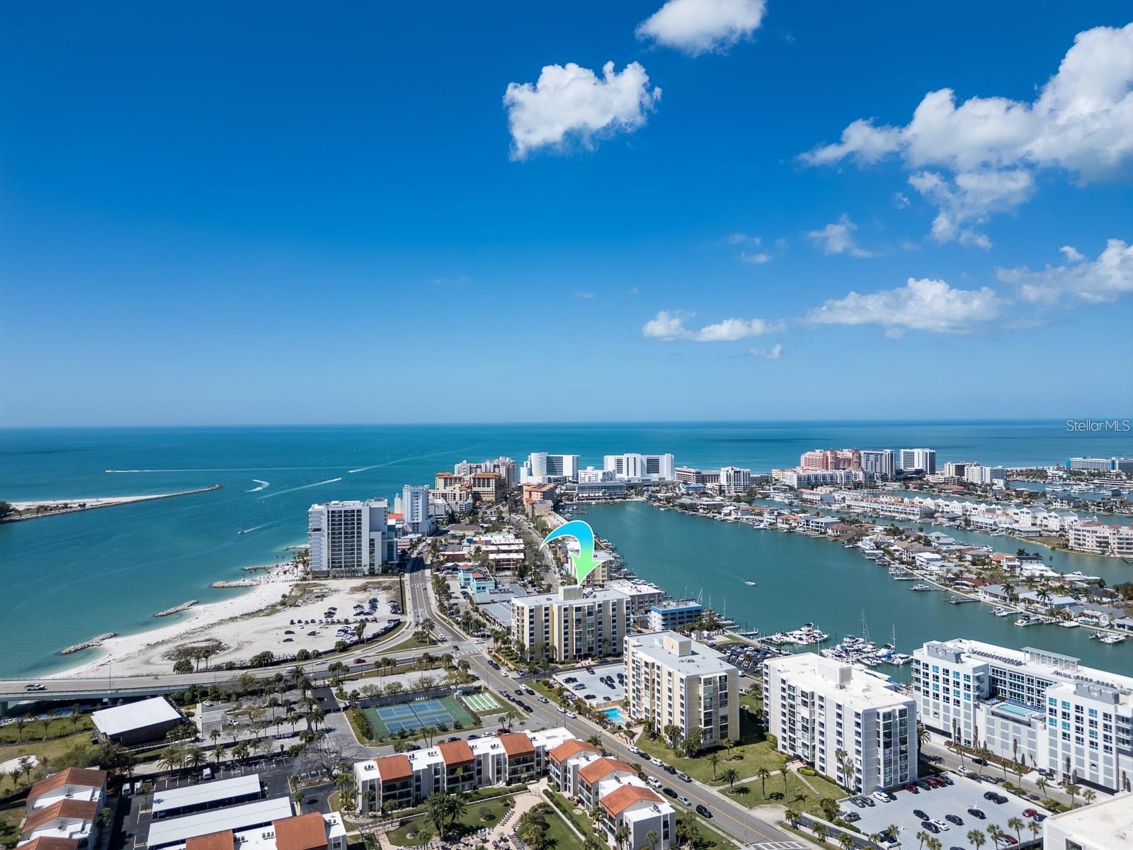 800 S GULFVIEW BLVD #305, CLEARWATER BEACH, FL — photo 30