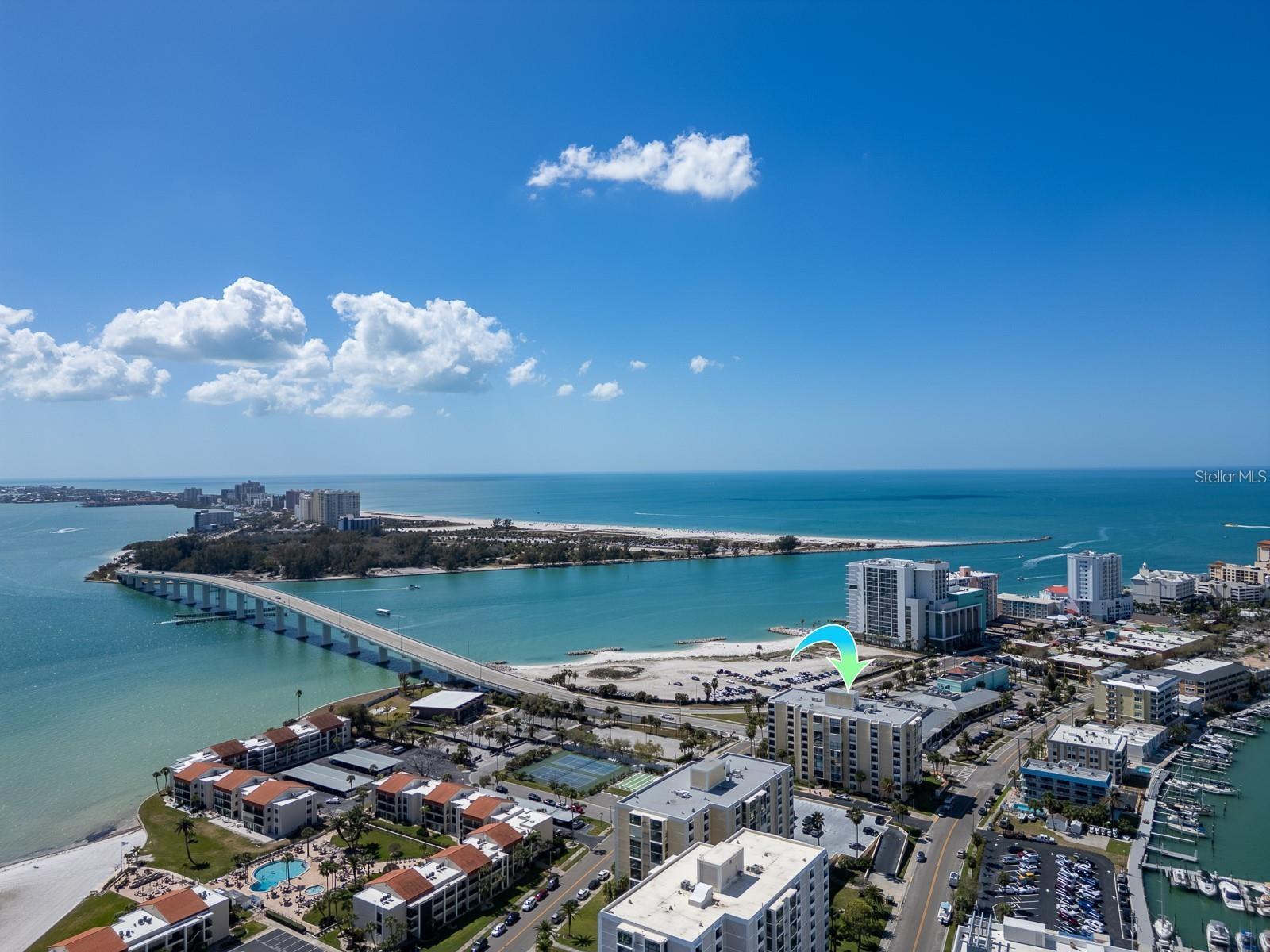 800 S GULFVIEW BLVD #305, CLEARWATER BEACH, FL — photo 32