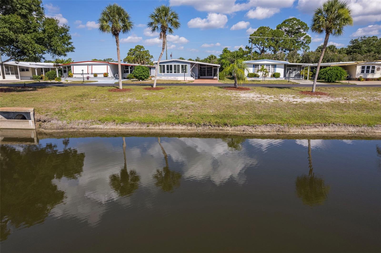 240 LA COSTA, NORTH PORT, FL — photo 32