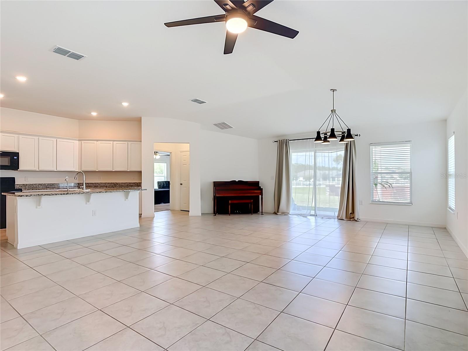 1045 AUGUSTUS DR, DAVENPORT, FL — photo 6