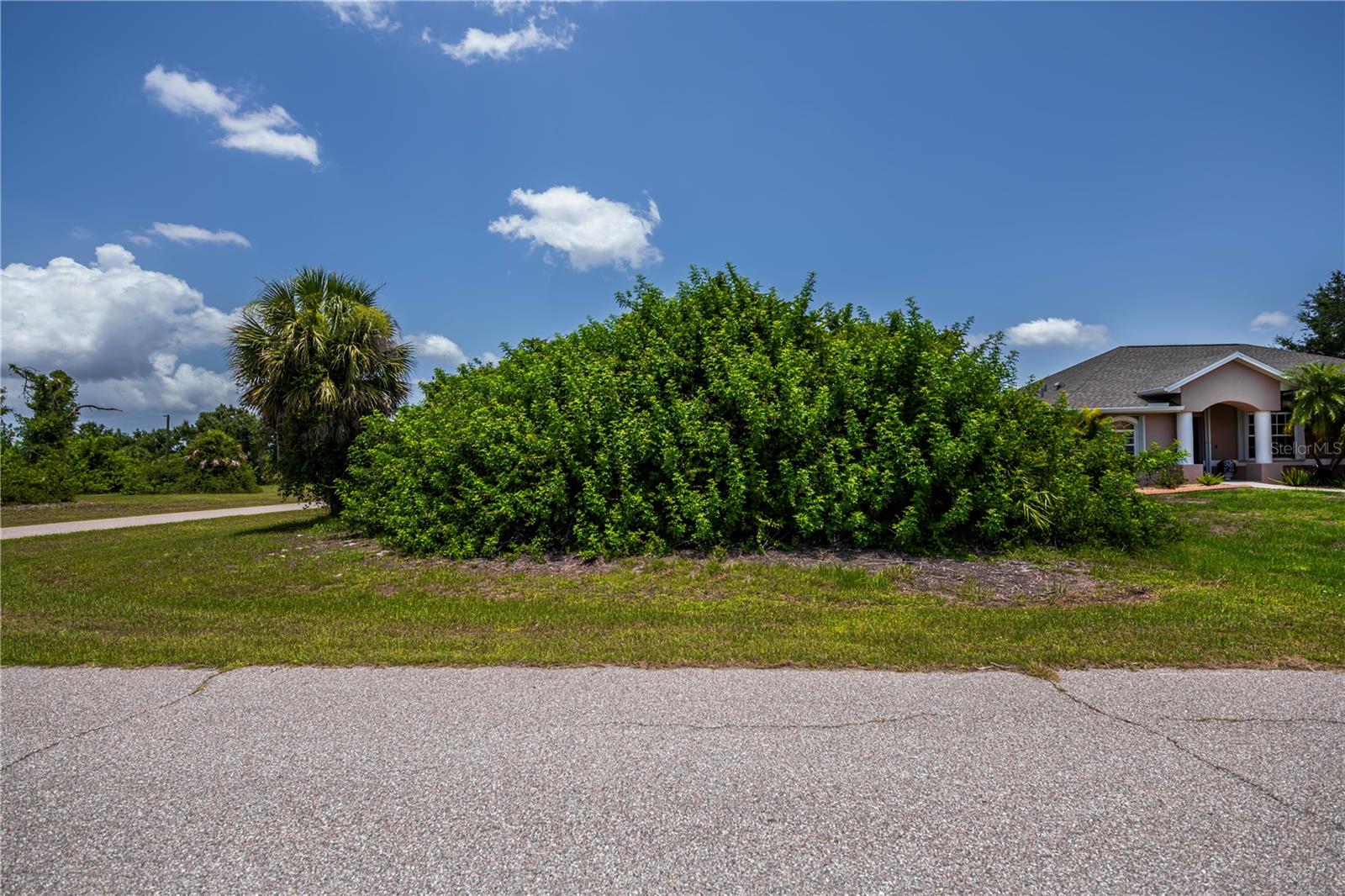 113 & 121 RED CEDAR PARK, ROTONDA WEST, FL — photo 12