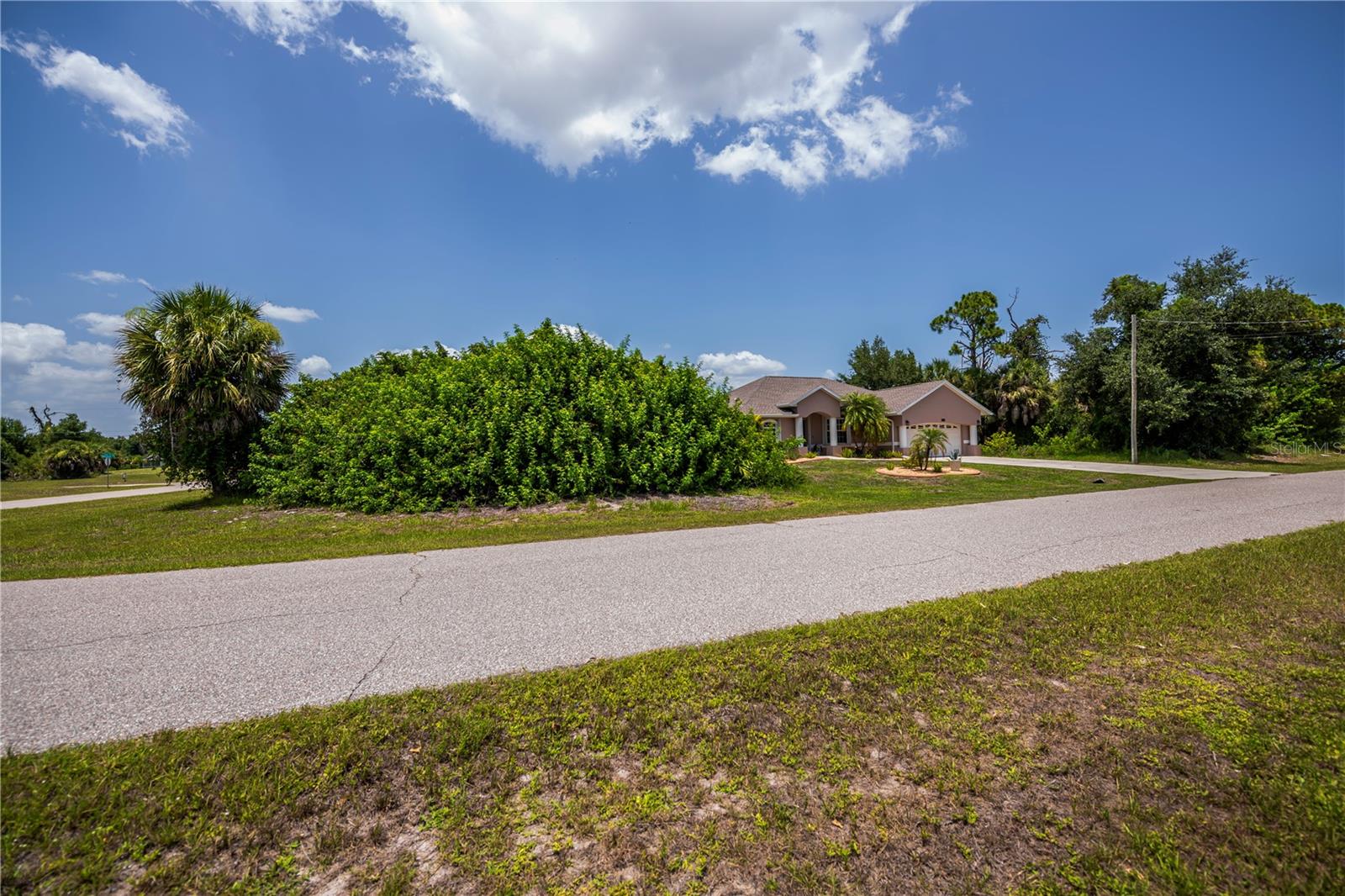 113 & 121 RED CEDAR PARK, ROTONDA WEST, FL — photo 54