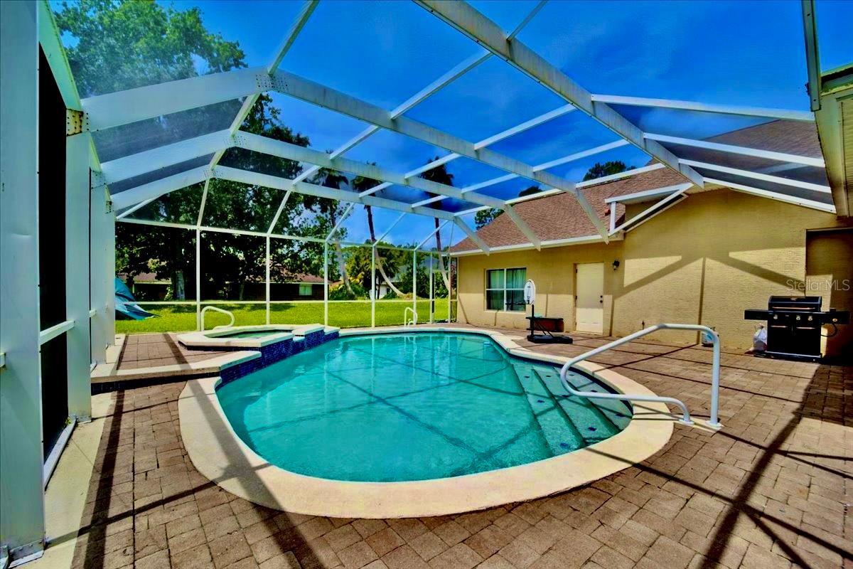 24 LAKESIDE PL W, PALM COAST, FL — photo 2