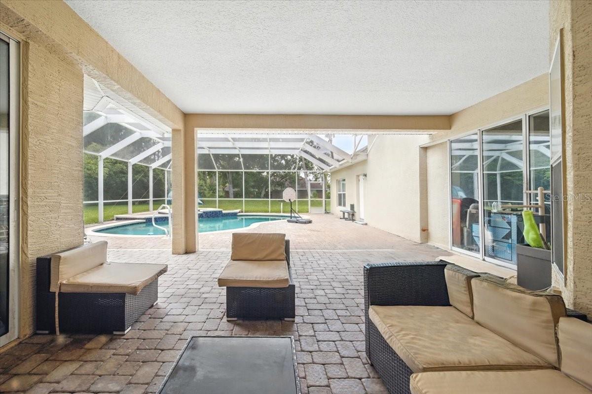 24 LAKESIDE PL W, PALM COAST, FL — photo 3