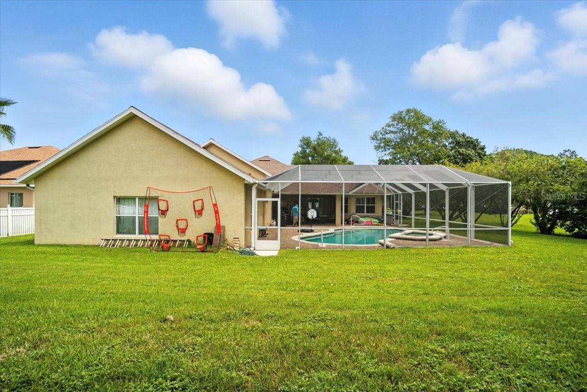 24 LAKESIDE PL W, PALM COAST, FL — photo 37