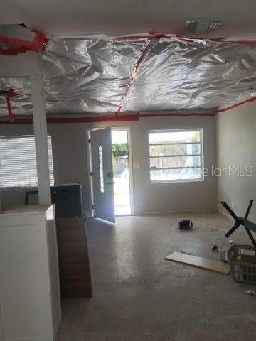 11220 CHEROKEE DR, ST PETERSBURG, FL — photo 9