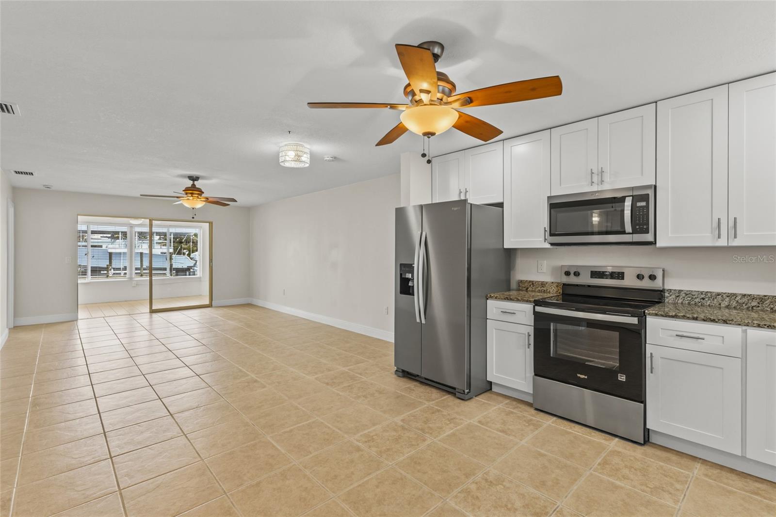 9821 HERNANDO CT, BRADENTON, FL — photo 11