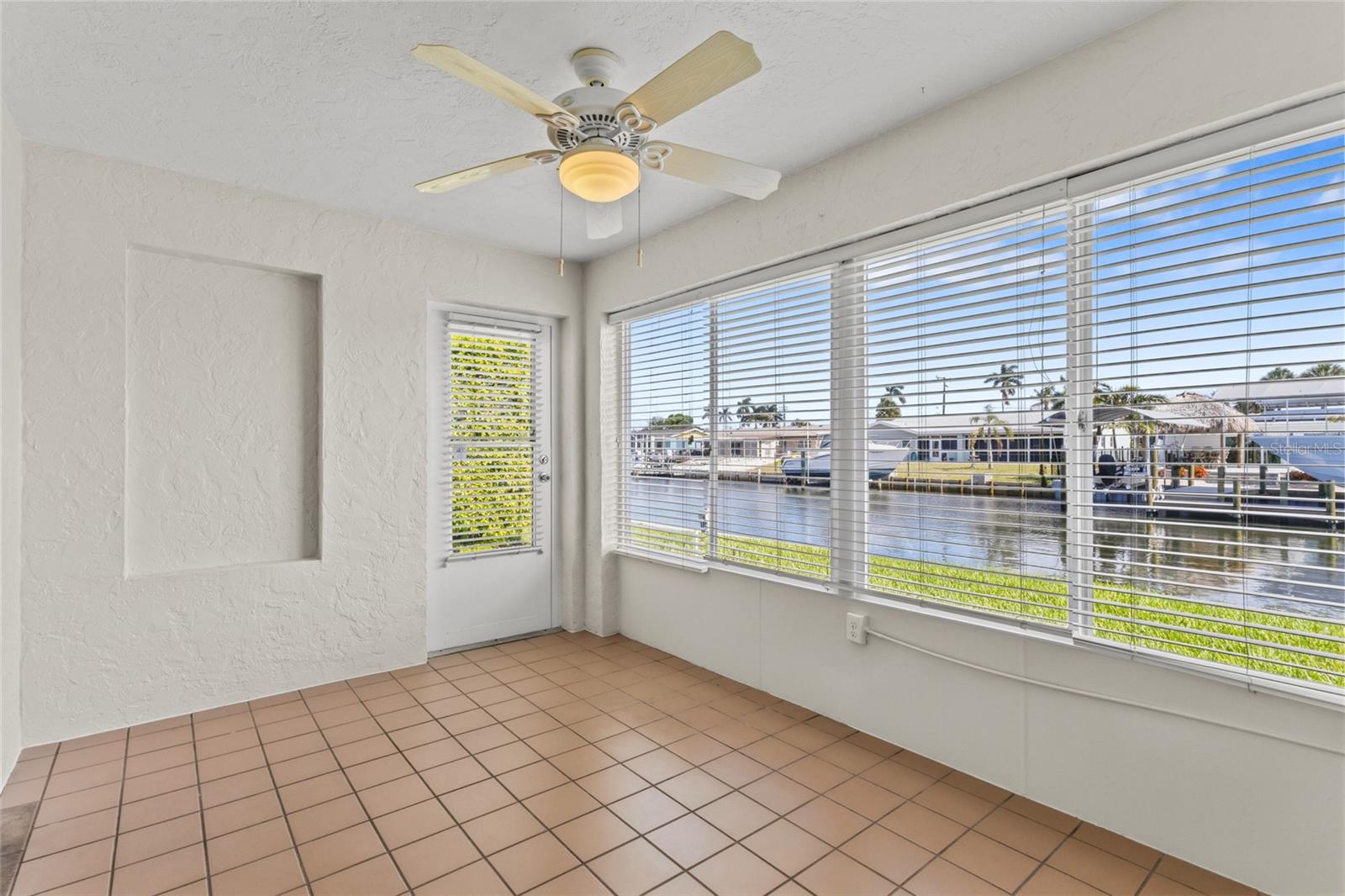 9821 HERNANDO CT, BRADENTON, FL — photo 20