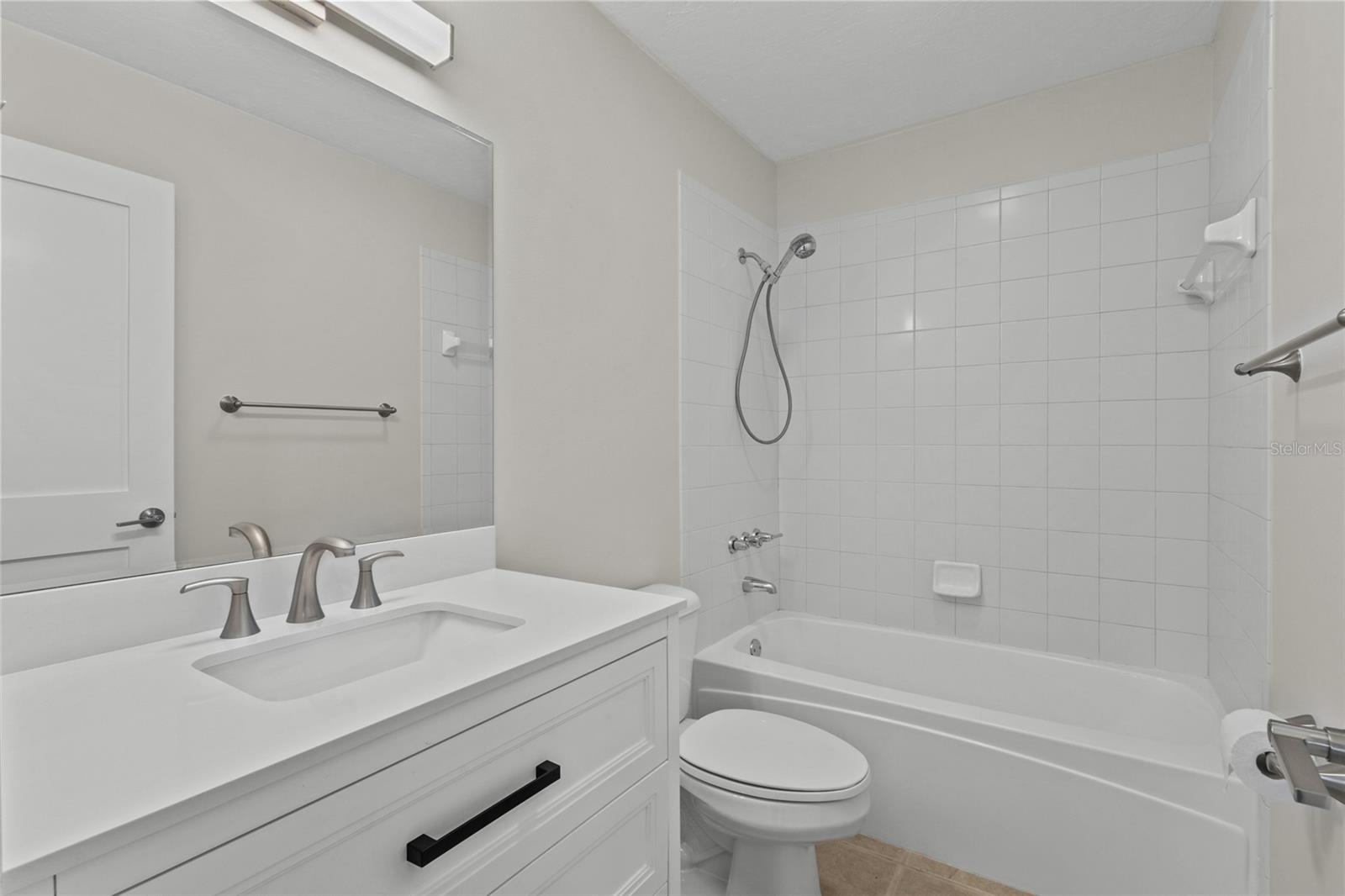 9821 HERNANDO CT, BRADENTON, FL — photo 21