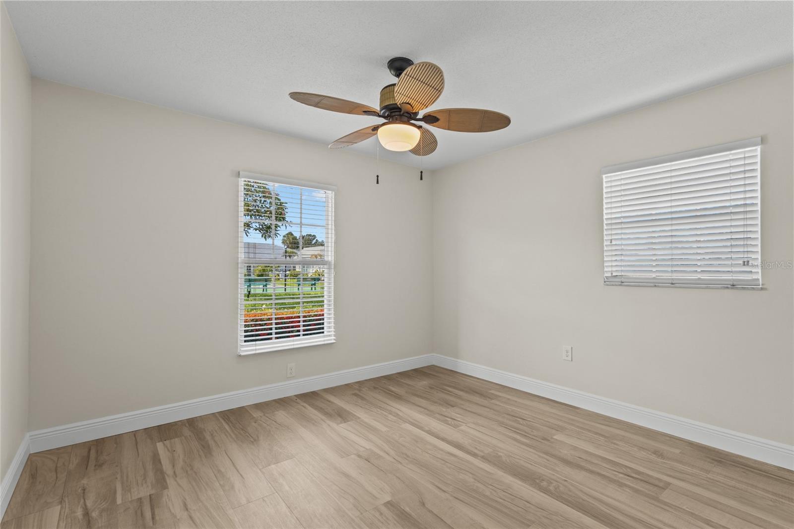 9821 HERNANDO CT, BRADENTON, FL — photo 23