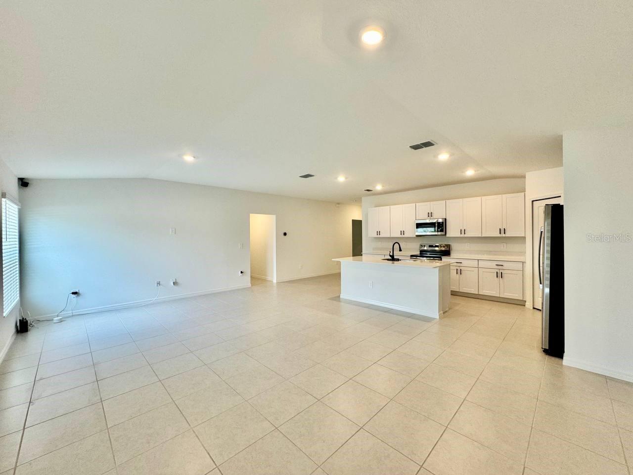 10275 PURPLE LEAF CT, RIVERVIEW, FL — photo 4