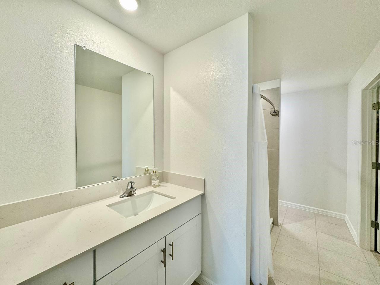 10275 PURPLE LEAF CT, RIVERVIEW, FL — photo 19