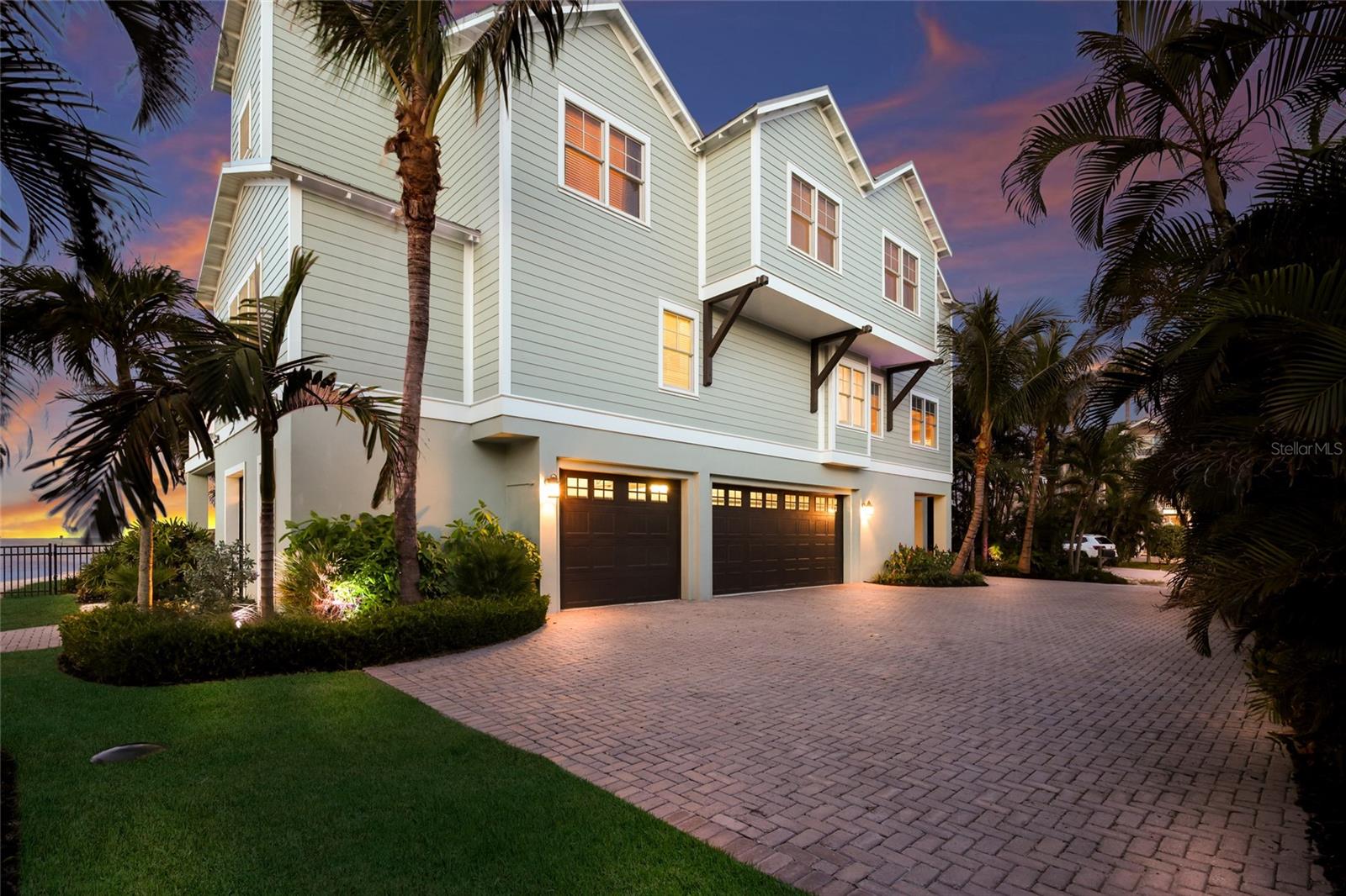 526 56TH ST, HOLMES BEACH, FL — photo 3