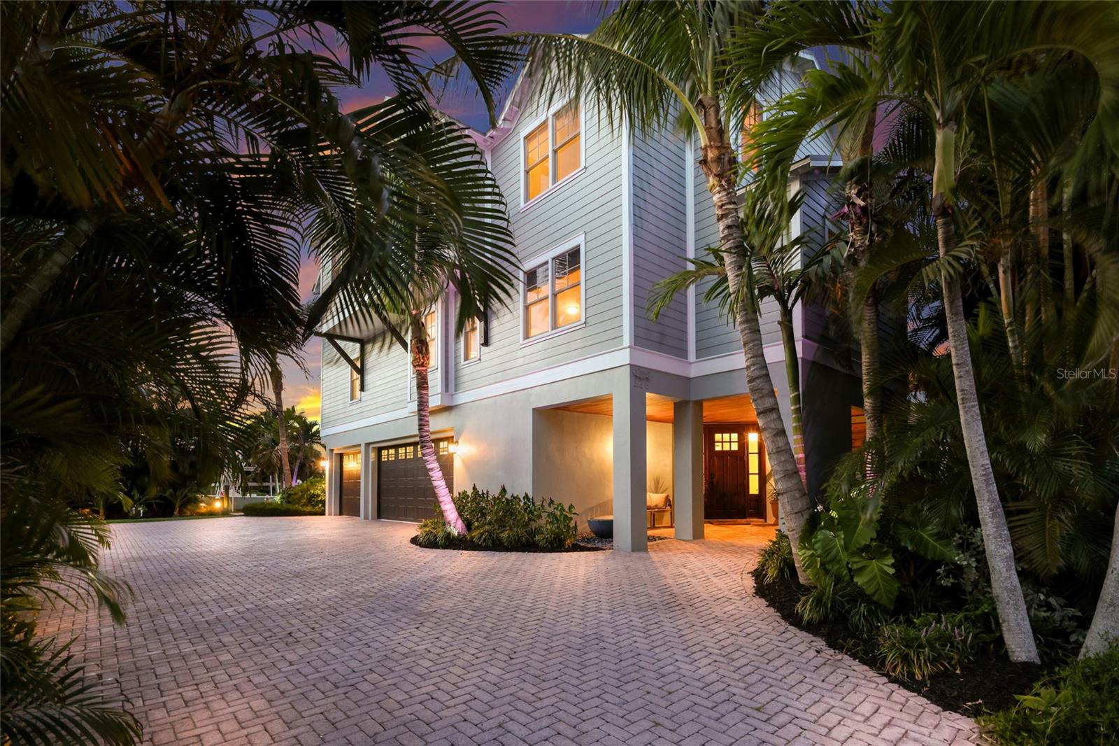 526 56TH ST, HOLMES BEACH, FL — photo 5