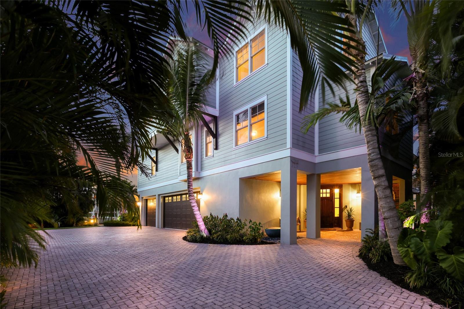 526 56TH ST, HOLMES BEACH, FL — photo 6