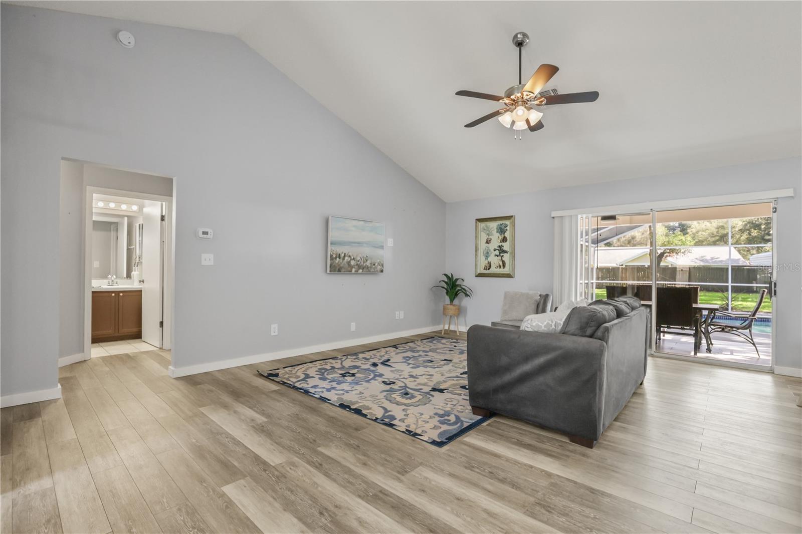 2635 LAKE LANDING BLVD, EUSTIS, FL — photo 2
