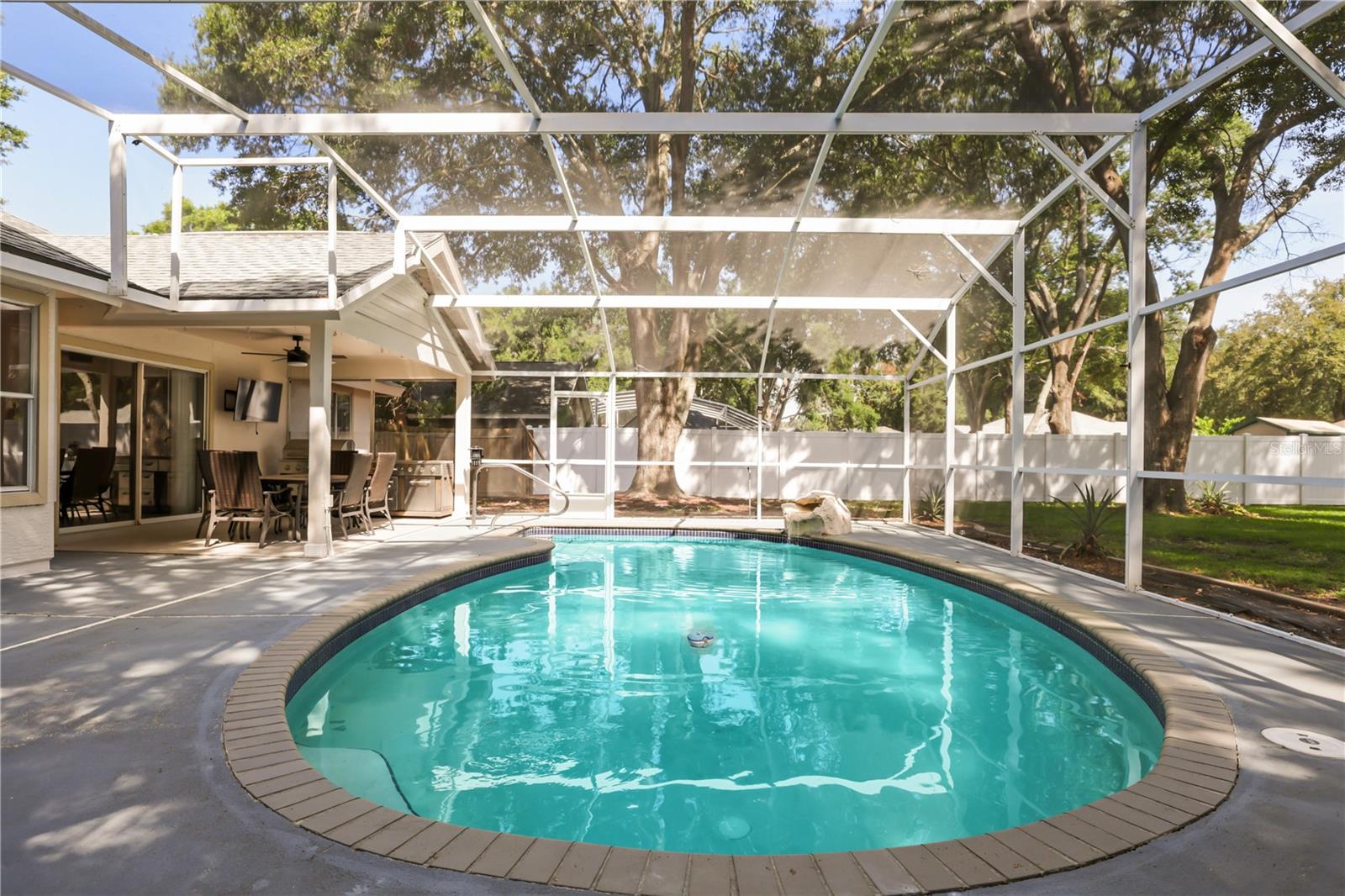 2635 LAKE LANDING BLVD, EUSTIS, FL — photo 24