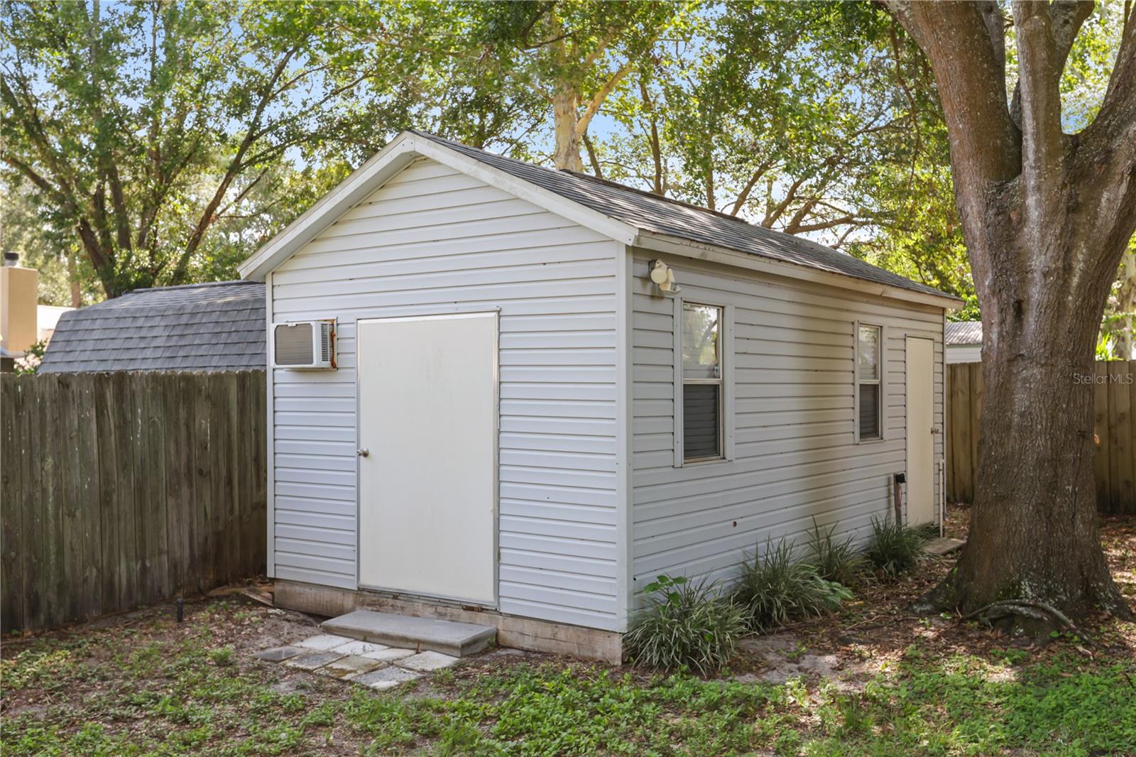 2635 LAKE LANDING BLVD, EUSTIS, FL — photo 27