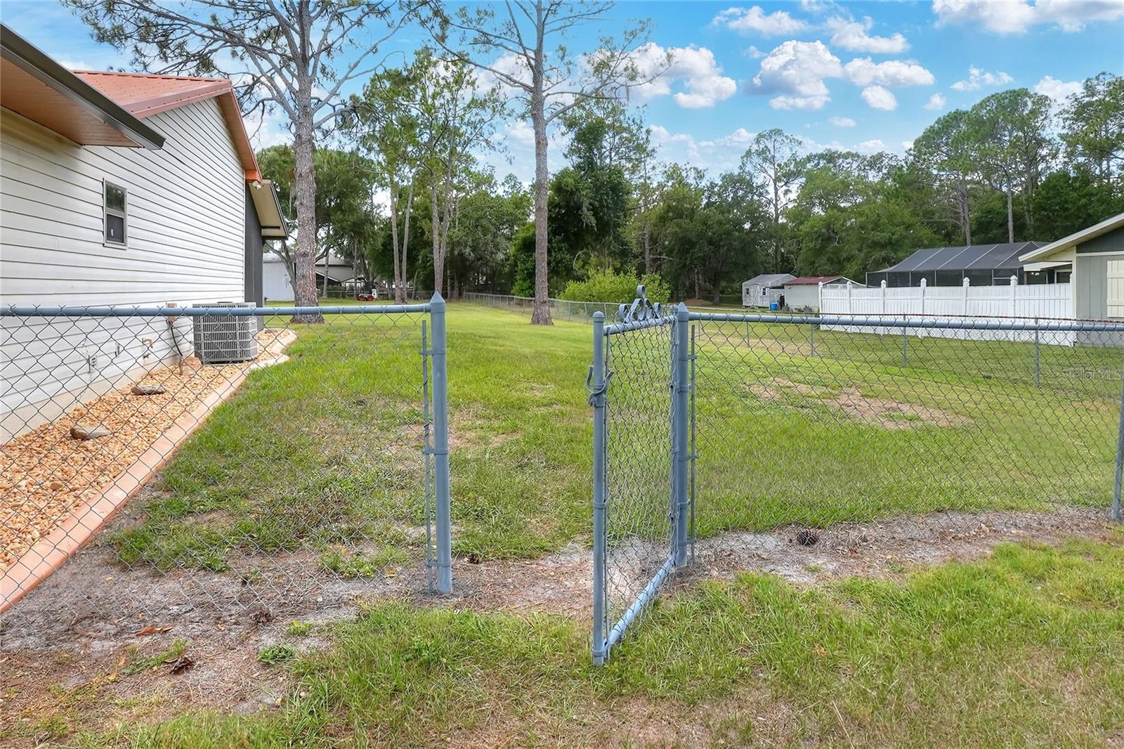 4520 LOG CABIN DR, LAKELAND, FL — photo 37