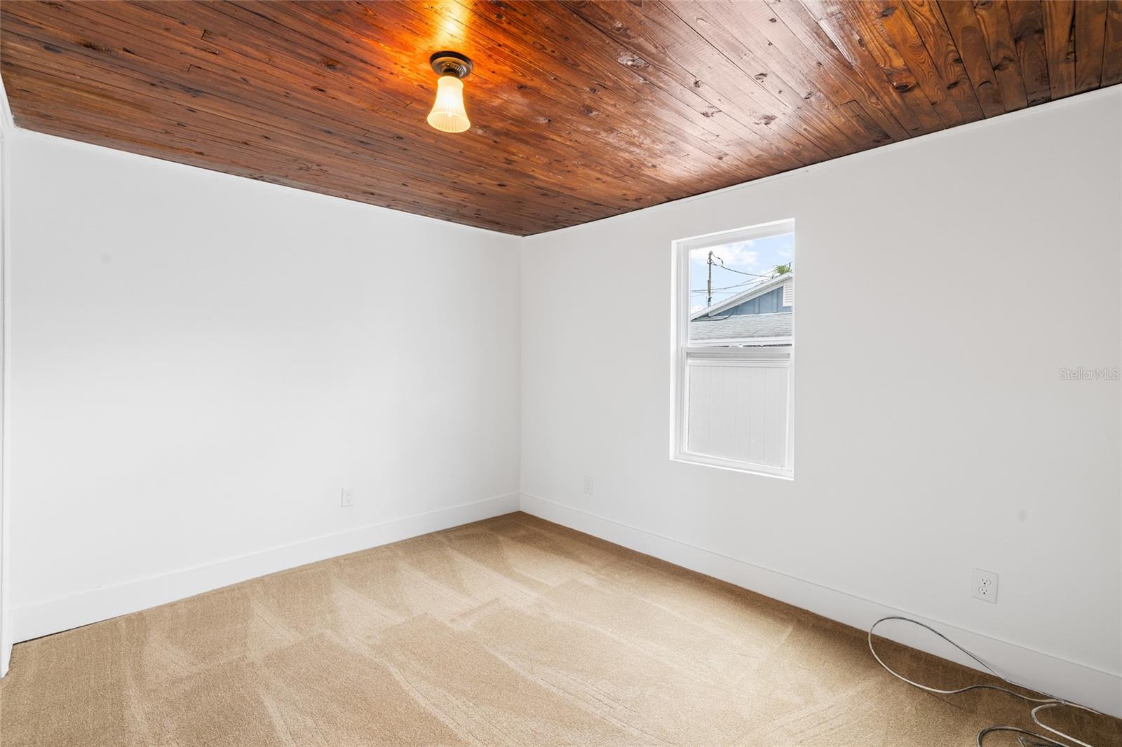 13707 PLYMOUTH ST, MADEIRA BEACH, FL — photo 10