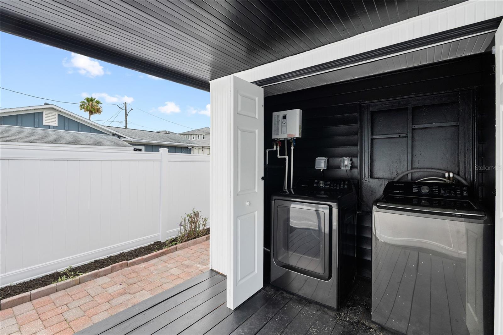 13707 PLYMOUTH ST, MADEIRA BEACH, FL — photo 18