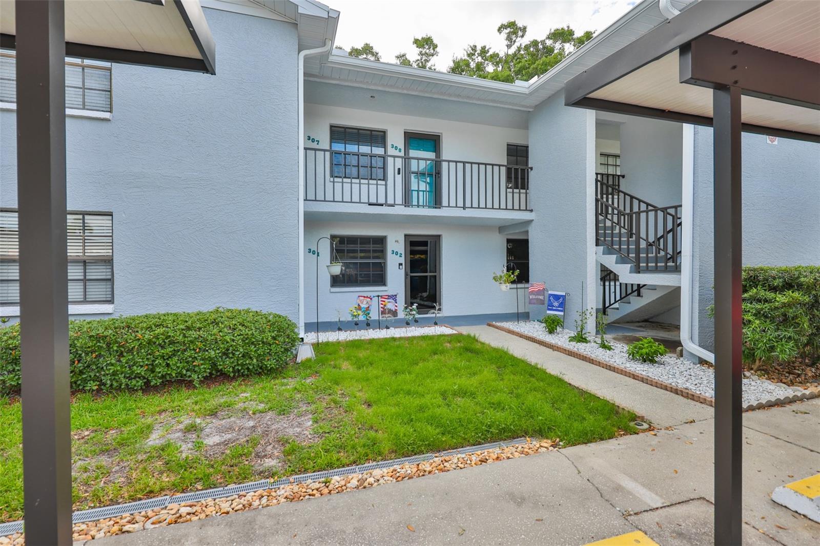 11800 PARK BLVD #308, SEMINOLE, FL — photo 2